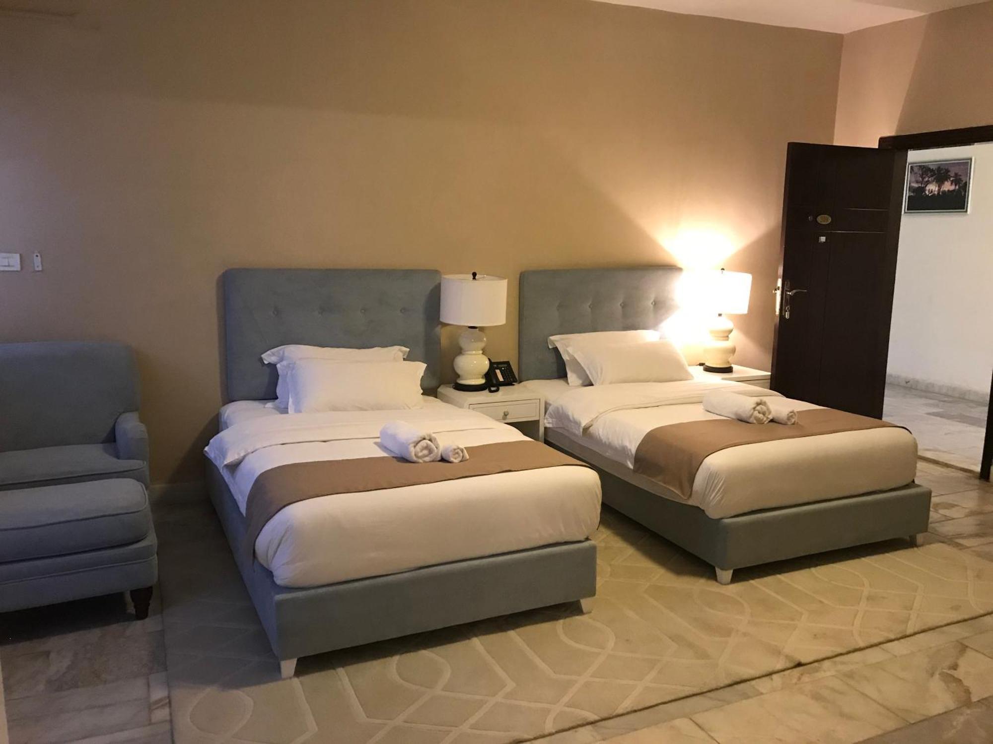 Sunset Inn Monrovia Extérieur photo