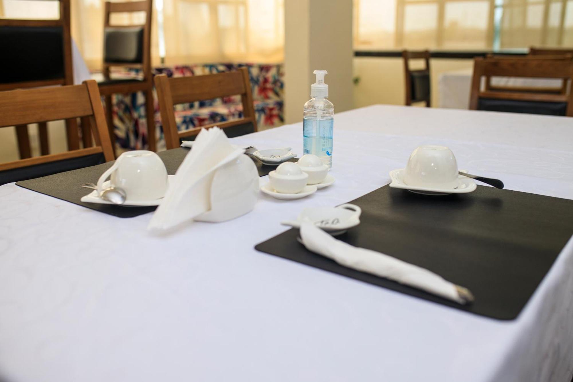 Sunset Inn Monrovia Extérieur photo
