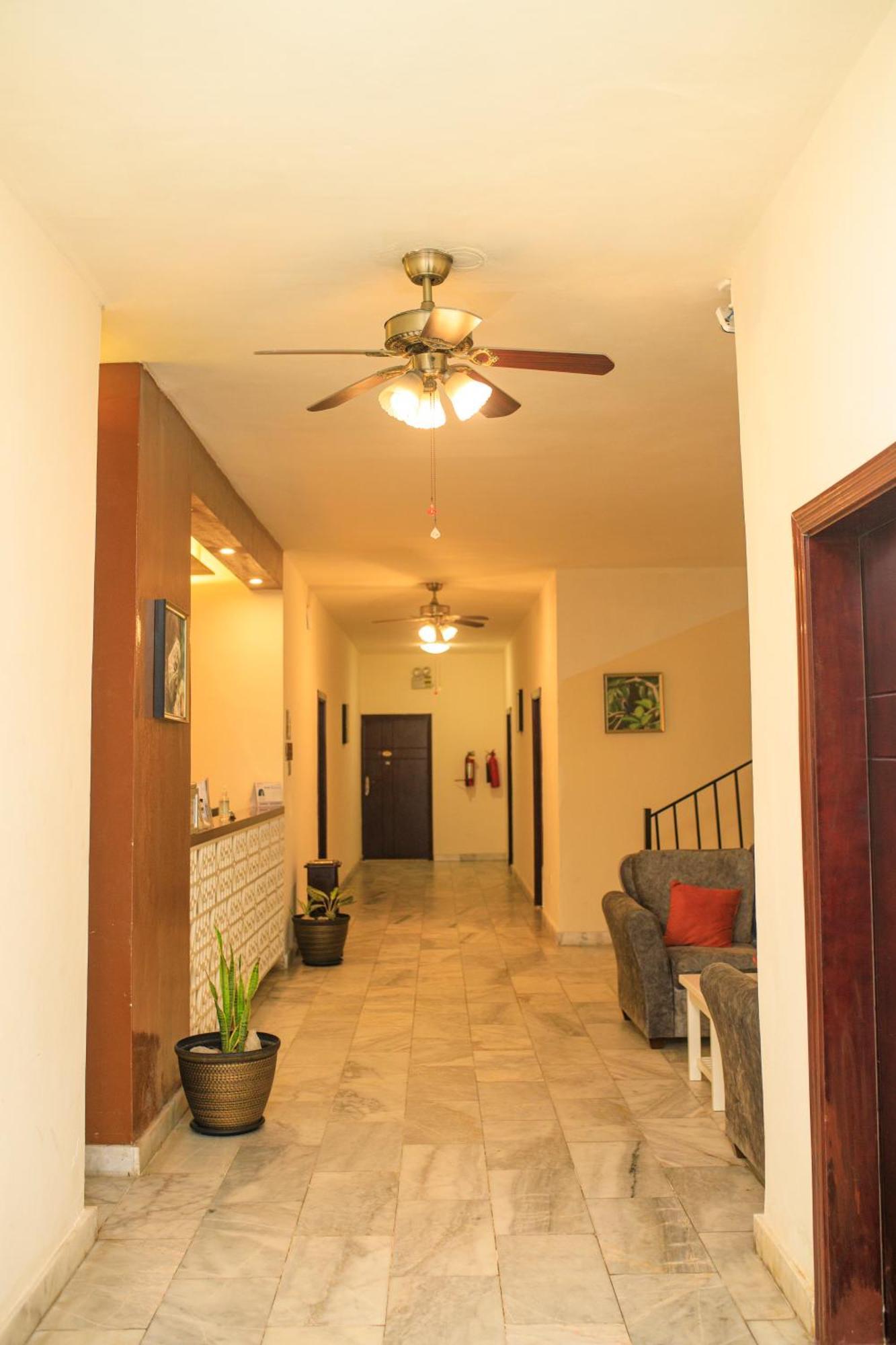 Sunset Inn Monrovia Extérieur photo